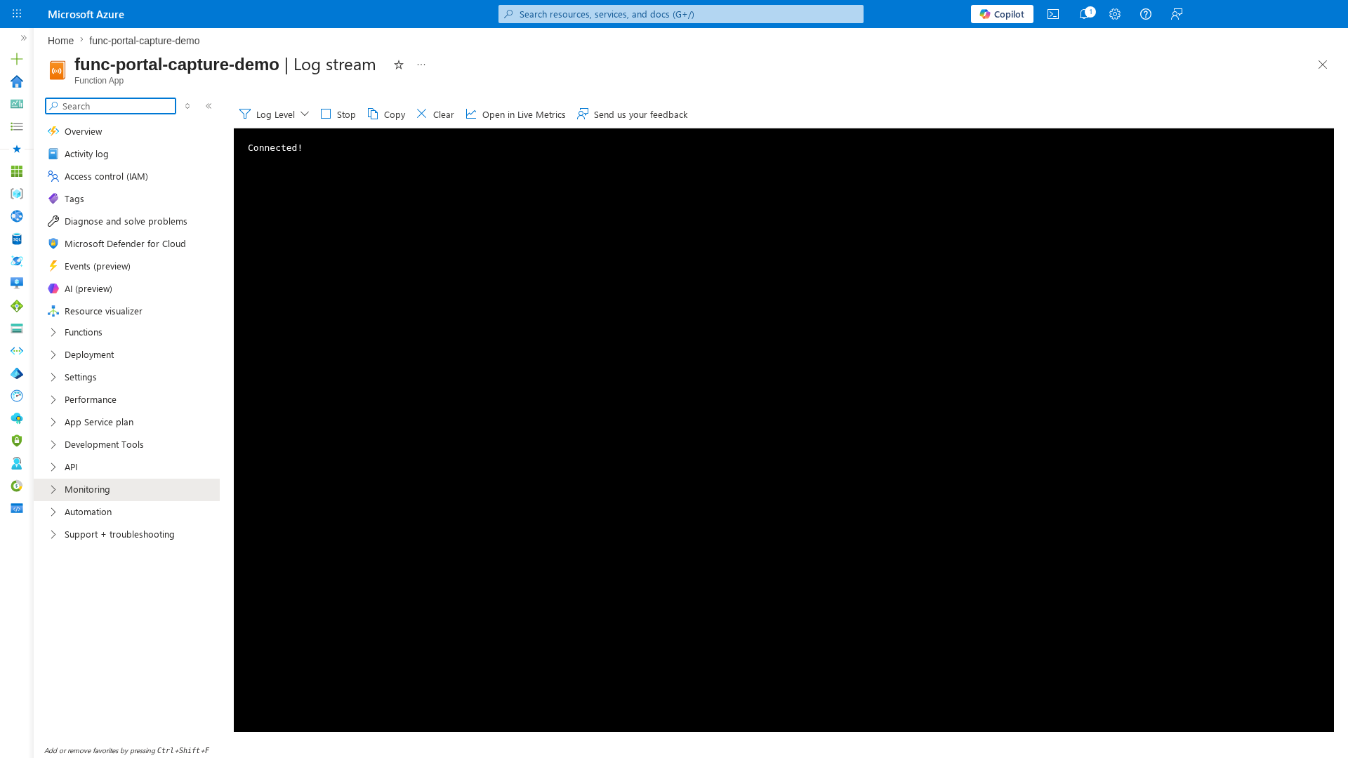 Log stream blade showing Connected status